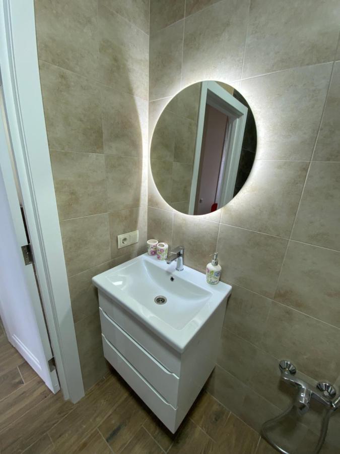 нові по вулиці роксолани16 Apartment Truskavets